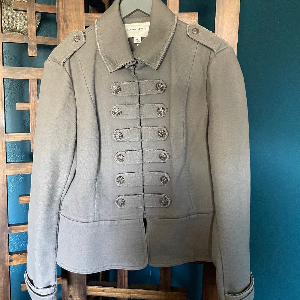 Banana Republic grey military style heavy cotton jacket/coat/blazer, US 14, EUC.